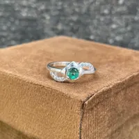 Natural Zambian Emerald Ring 925 Sterling Silver- Round Emerald Twist Ring - Minimalist Promise Ring- Silver Ring For Women-Engagement Ring