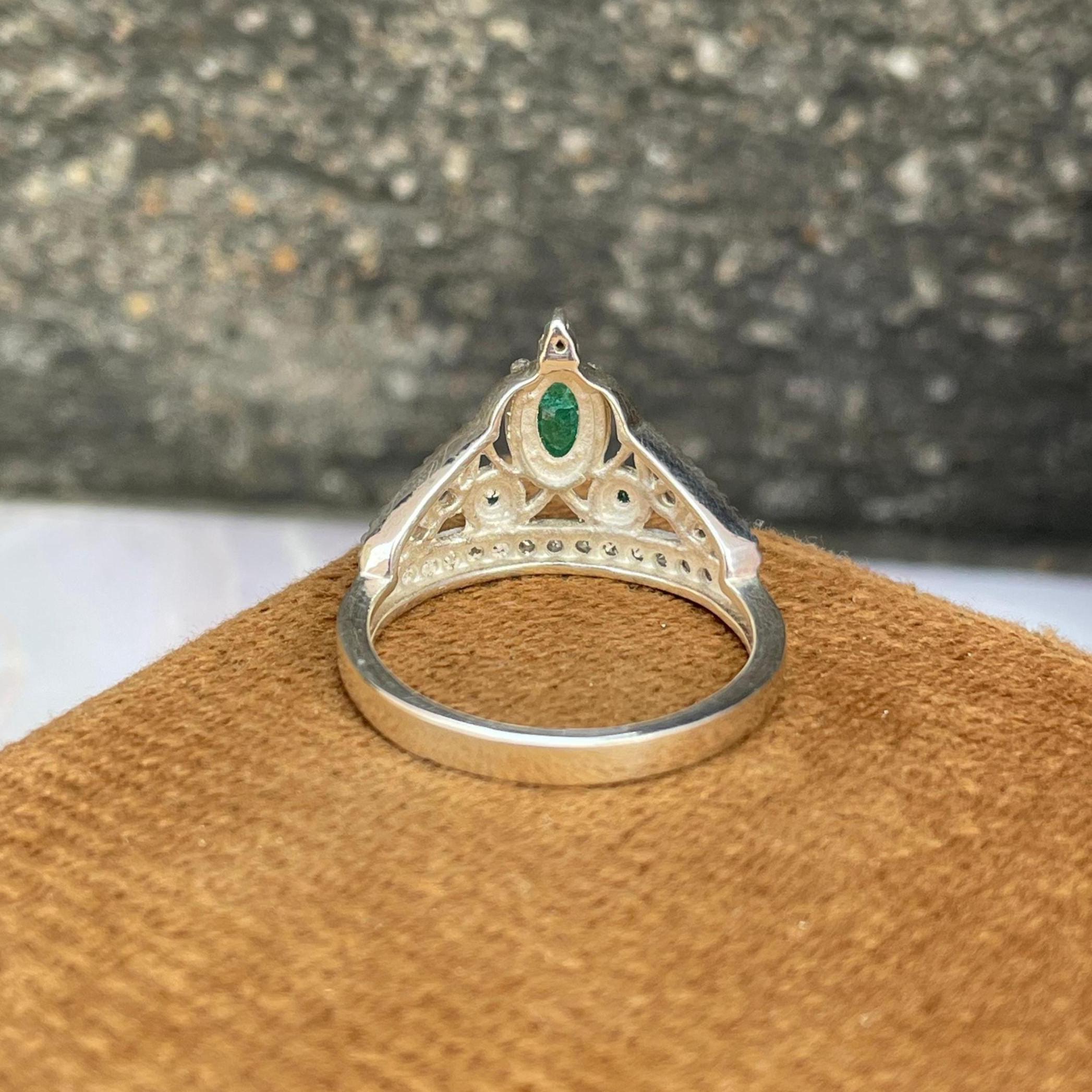 Natural Zambian Emerald Ring 925 Sterling Silver Ring- Elegant Green Gemstone Ring- May Birthstone Jewellery- Vintage Style Engagement Ring - Image 2