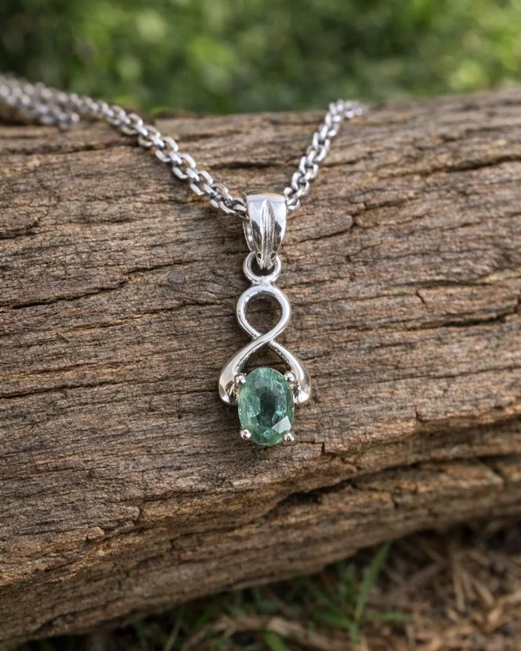 Natural Emerald Infinity Pandent- 925 Sterling Silver Pandent- Genuine Bluish Green Emerald Infinity Design- Minimalist Gift For Her- - Image 4