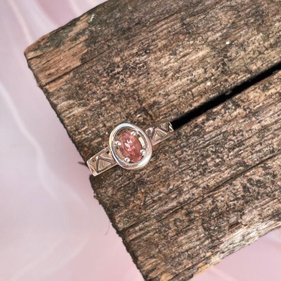 92.5 Sterling Silver Ring- Natural Pink Tourmaline Ring- Oval Cut Minimal Gemstone Ring- Everyday Elegant Ring- Vintage Women Jewellery- - Image 3