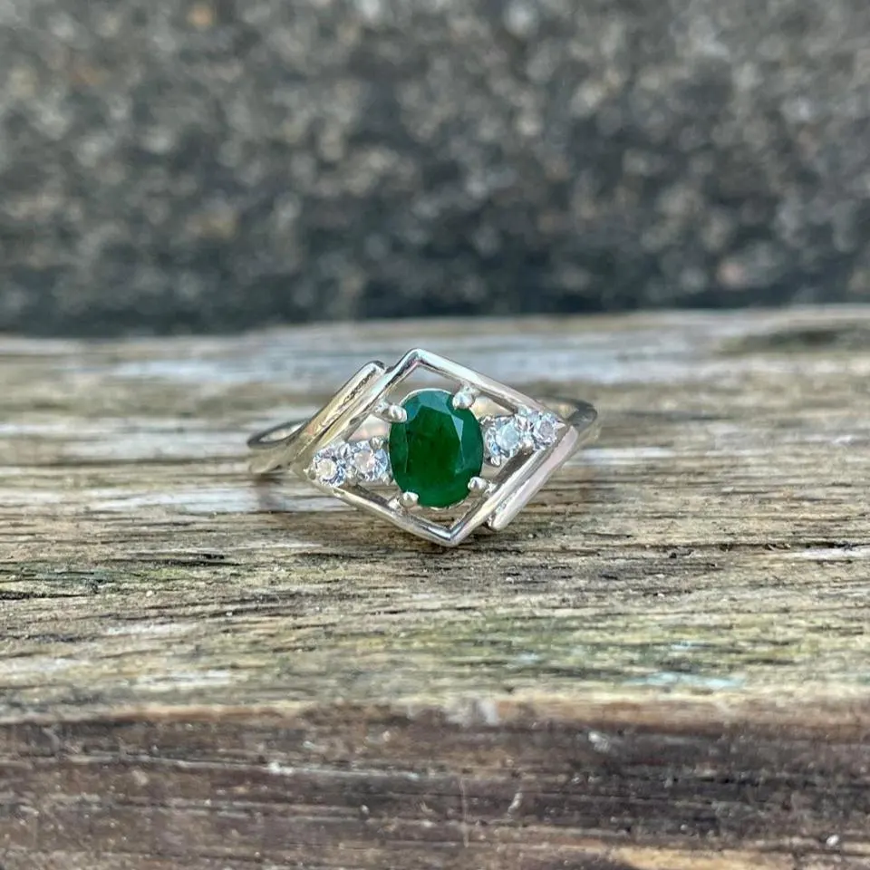 Natural Zambian Emerald Ring- 92.5 Sterling Silver Ring-Rich Green Oval Gemstone Ring-May Birthstone Ring- Elegant Daily Wear Jewellery- - Image 3