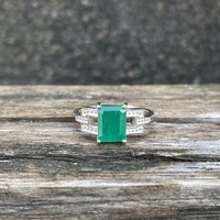 Natural Zambian Emerald Ring 925 Sterling Silver- Green Emerald Engagement Ring- May Birthstone Ring- Anniversary Gift For Her- Minimal Ring