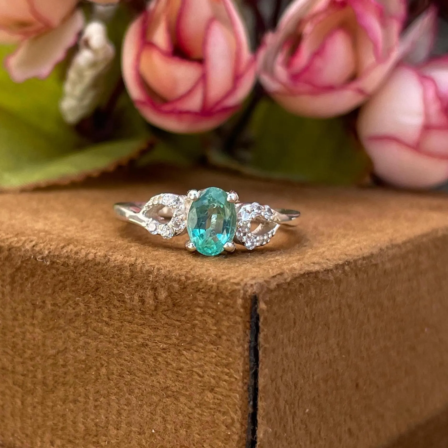 Natural Zambian Emerald Ring 925 Sterling Silver- Bluish Green Oval Emerald- Statement Ring- May Birthstone Jewellery Gift - Image 2